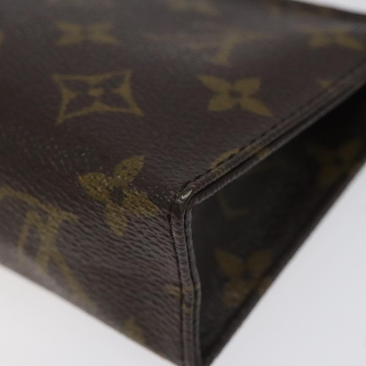 LOUIS VUITTON Monogram Poche Toilette 15 Pouch M47546 LV Auth 106749