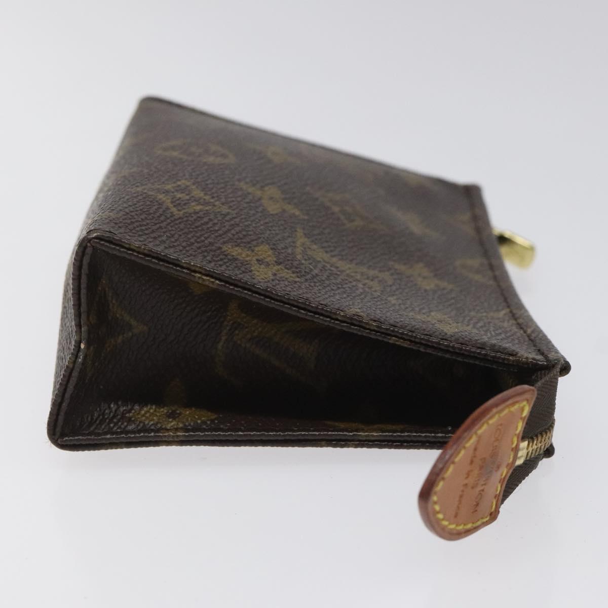 LOUIS VUITTON Monogram Poche Toilette 15 Pouch M47546 LV Auth 106749