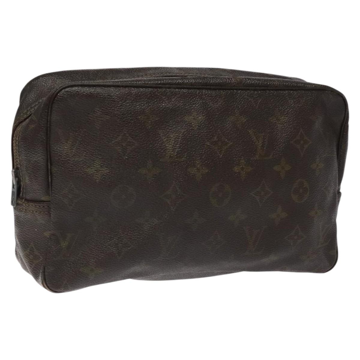 LOUIS VUITTON Monogram Trousse Toilette 28 Clutch Bag M47522 LV Auth 106799