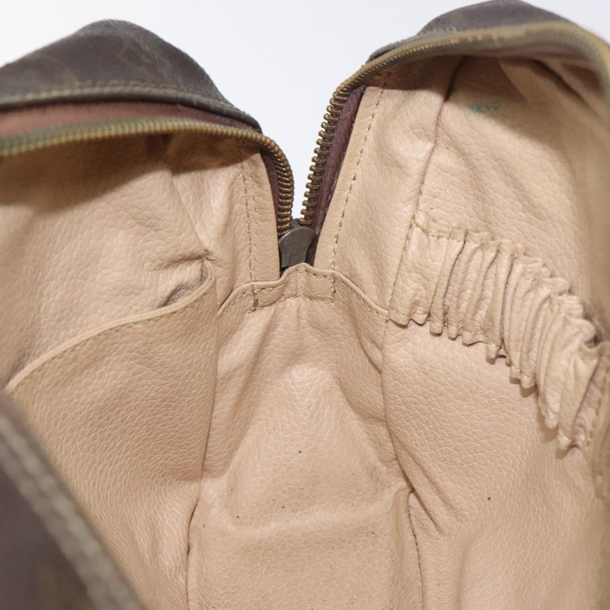 LOUIS VUITTON Monogram Trousse Toilette 28 Clutch Bag M47522 LV Auth 106799