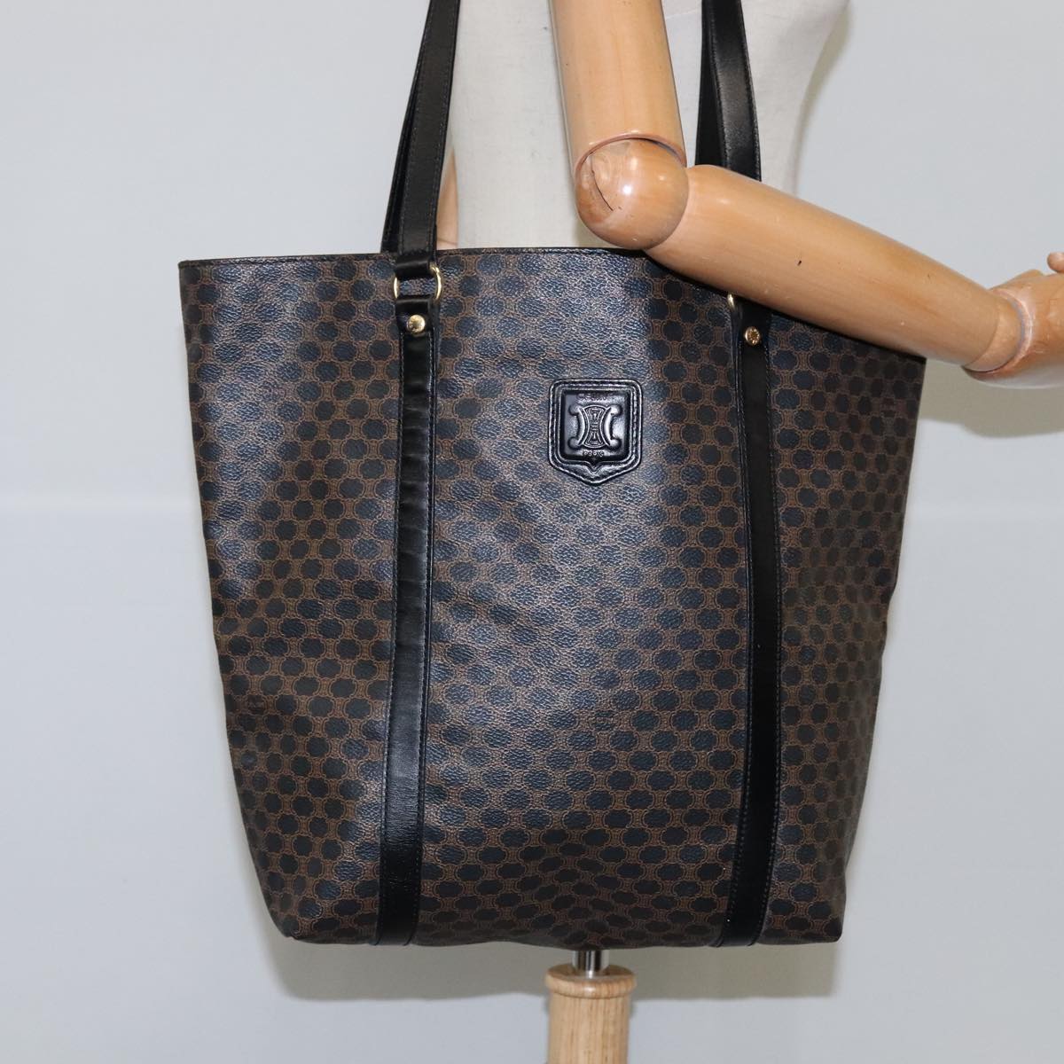 CELINE Macadam Canvas Tote Bag PVC Leather Black Gold Auth 106873V