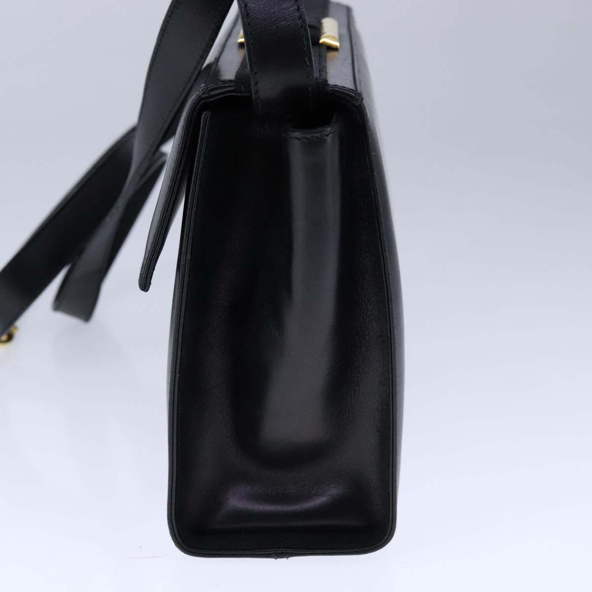 Salvatore Ferragamo Gancini Shoulder Bag Leather Black Gold Auth 106875