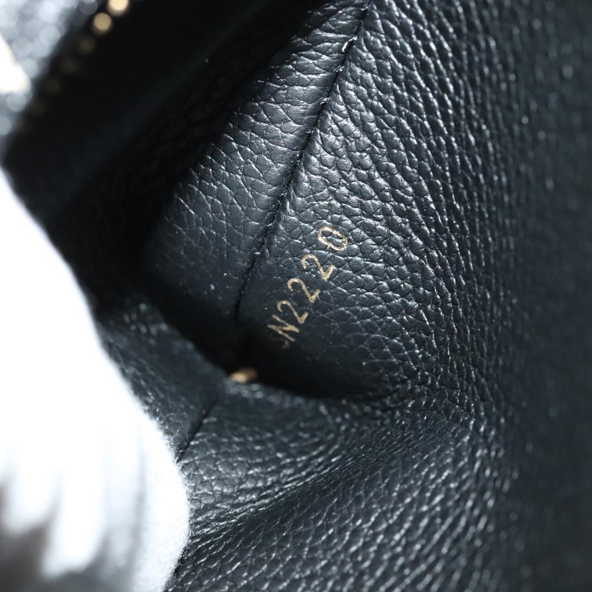 LOUIS VUITTON Crafty Collection Pochette Trio Coin Purse M69516 LV Auth 107007AM