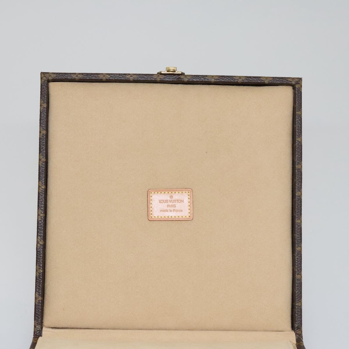 LOUIS VUITTON Monogram Jewelry case Jewelry Box LV Auth 107109S