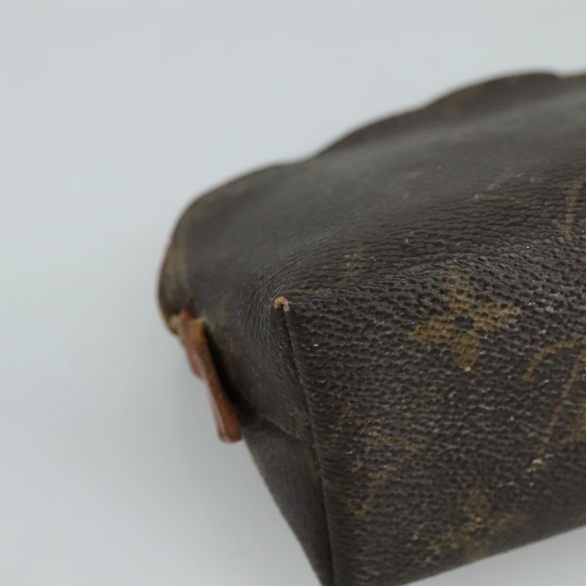 LOUIS VUITTON Monogram Pochette Cosmetic PM Cosmetic Pouch M47515 LV Auth 107201