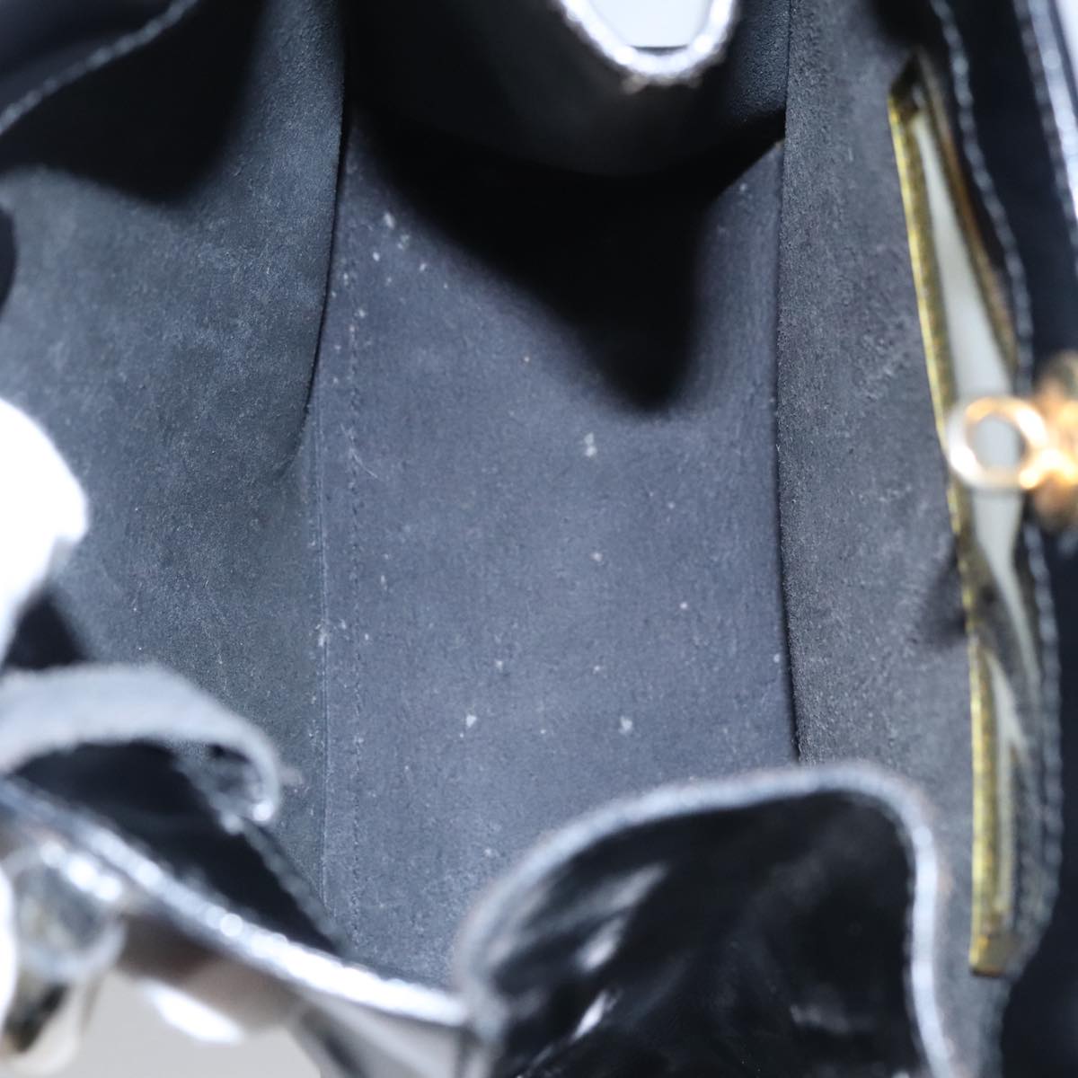 Salvatore Ferragamo Hand Bag Enamel Black Auth 107226