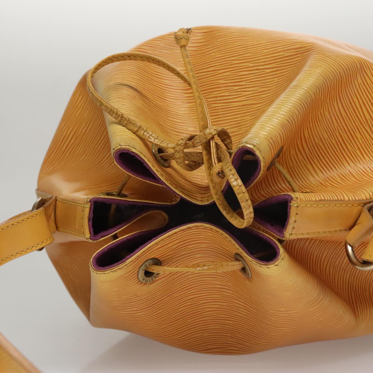LOUIS VUITTON Epi Petit Noe Shoulder Bag Yellow M44109 LV Auth 107472