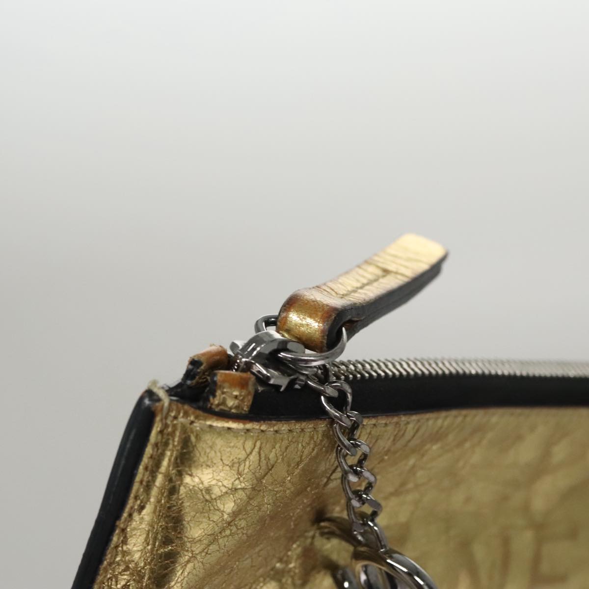 CHANEL Clutch Bag Leather Gold CC Auth 107504