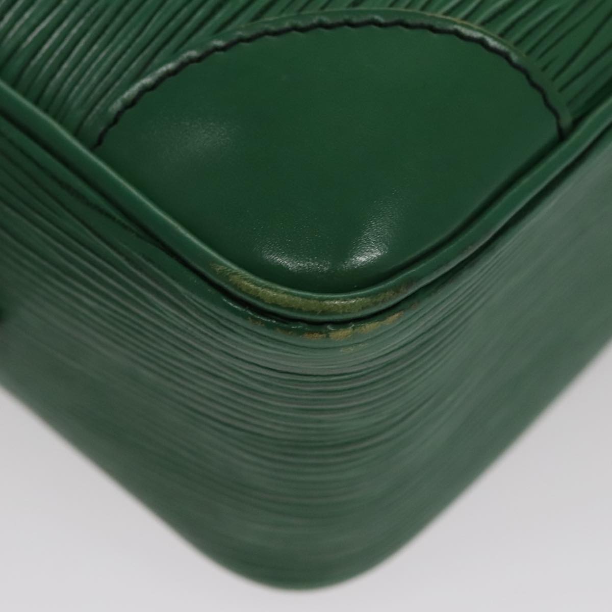 LOUIS VUITTON Epi Trocadero 27 Shoulder Bag Green M52314 LV Auth 107754