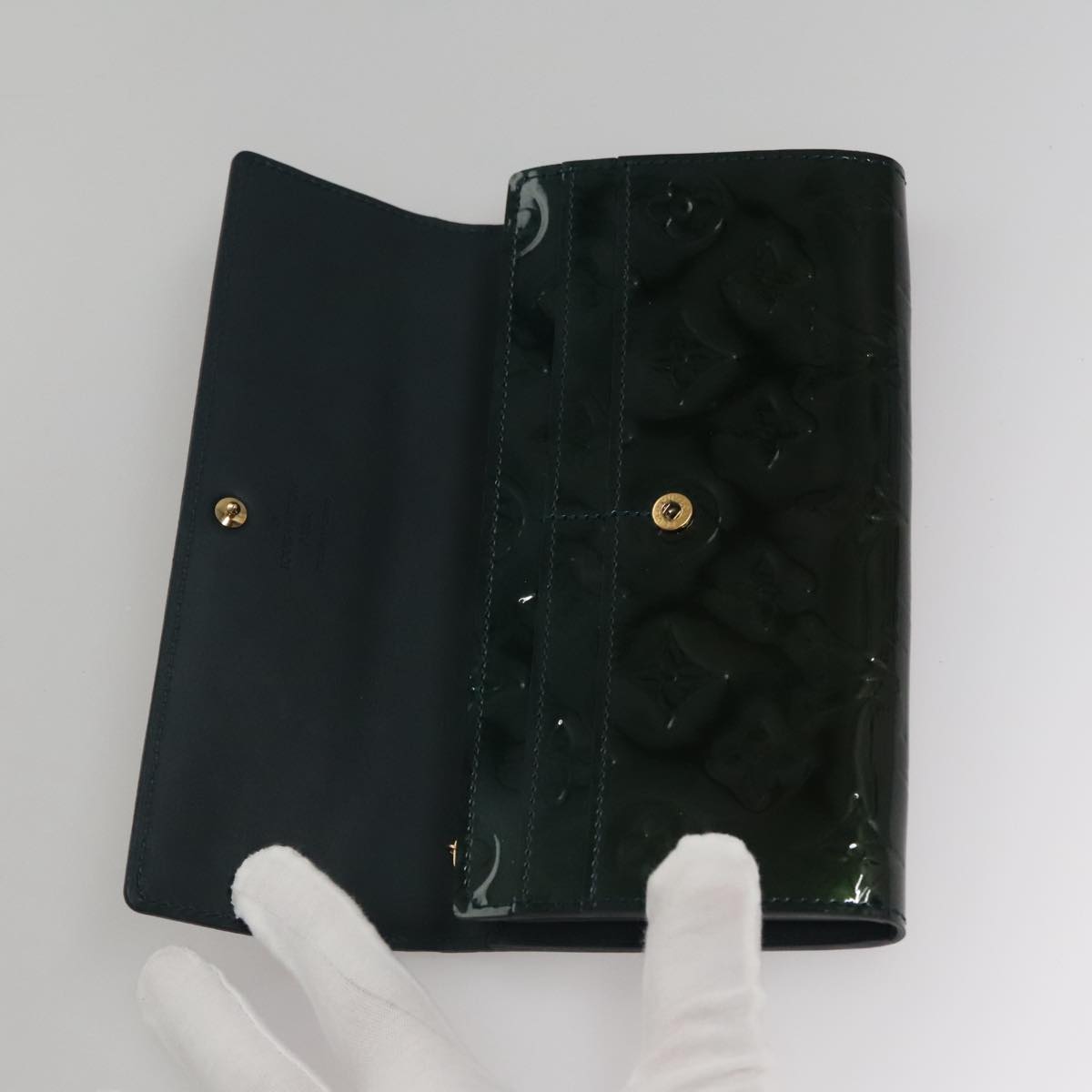 LOUIS VUITTON Vernis Portefeiulle Sarah Long Wallet Bluenuit M93667 Auth 107764V