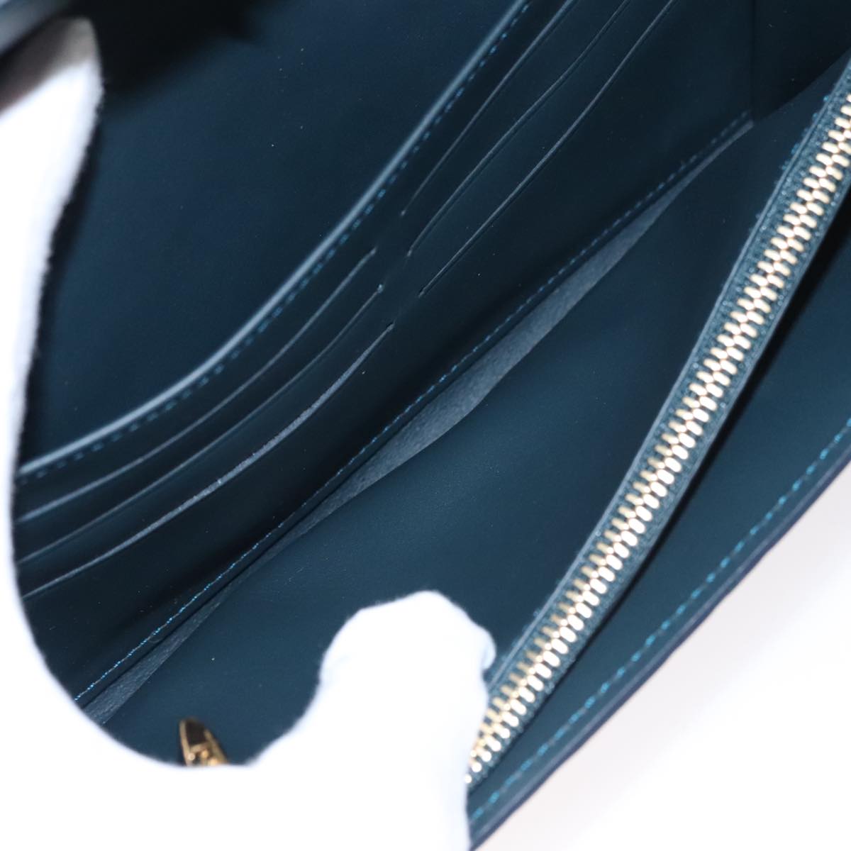 LOUIS VUITTON Vernis Portefeiulle Sarah Long Wallet Bluenuit M93667 Auth 107764V