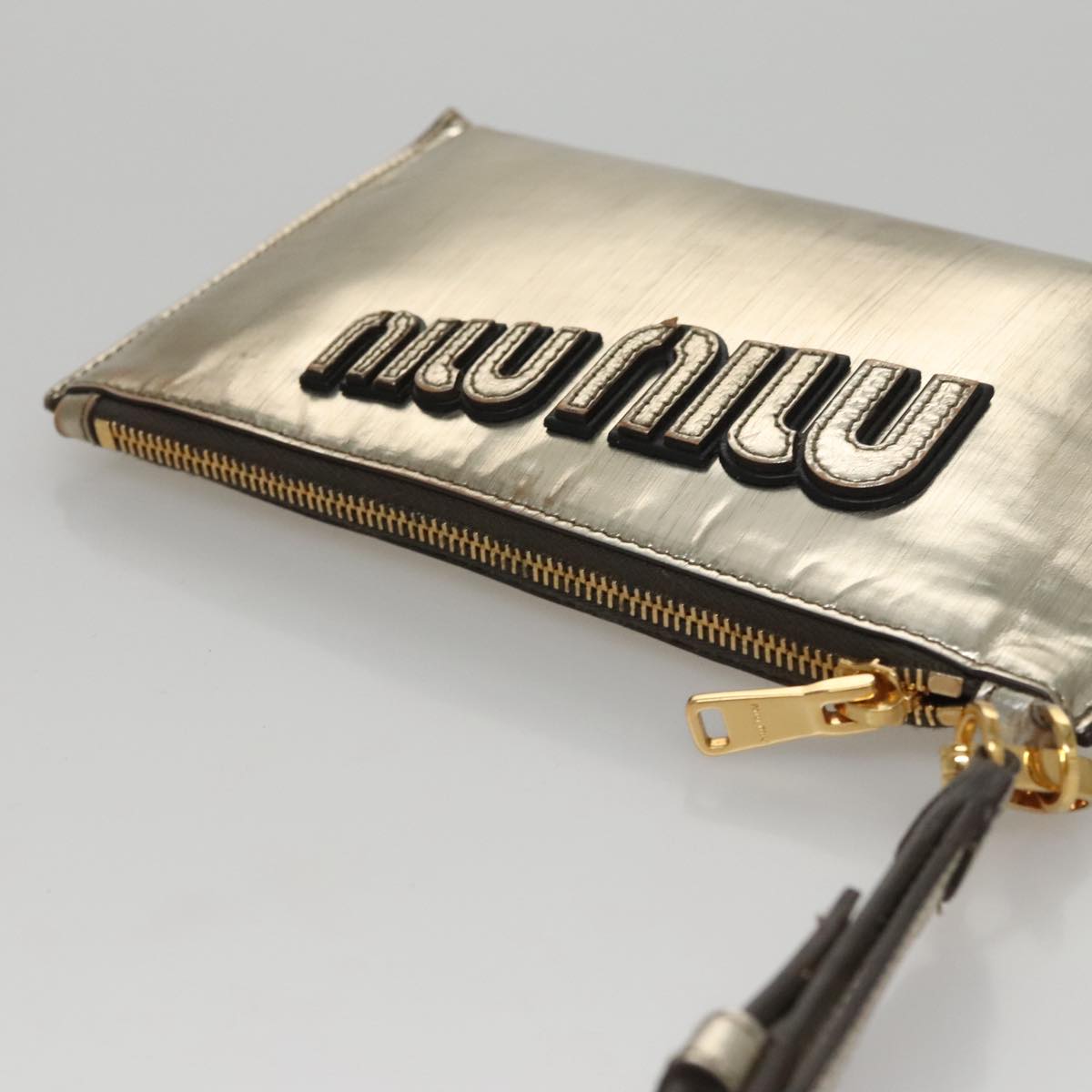 Miu Miu Clutch Bag Enamel Gold Auth 107847