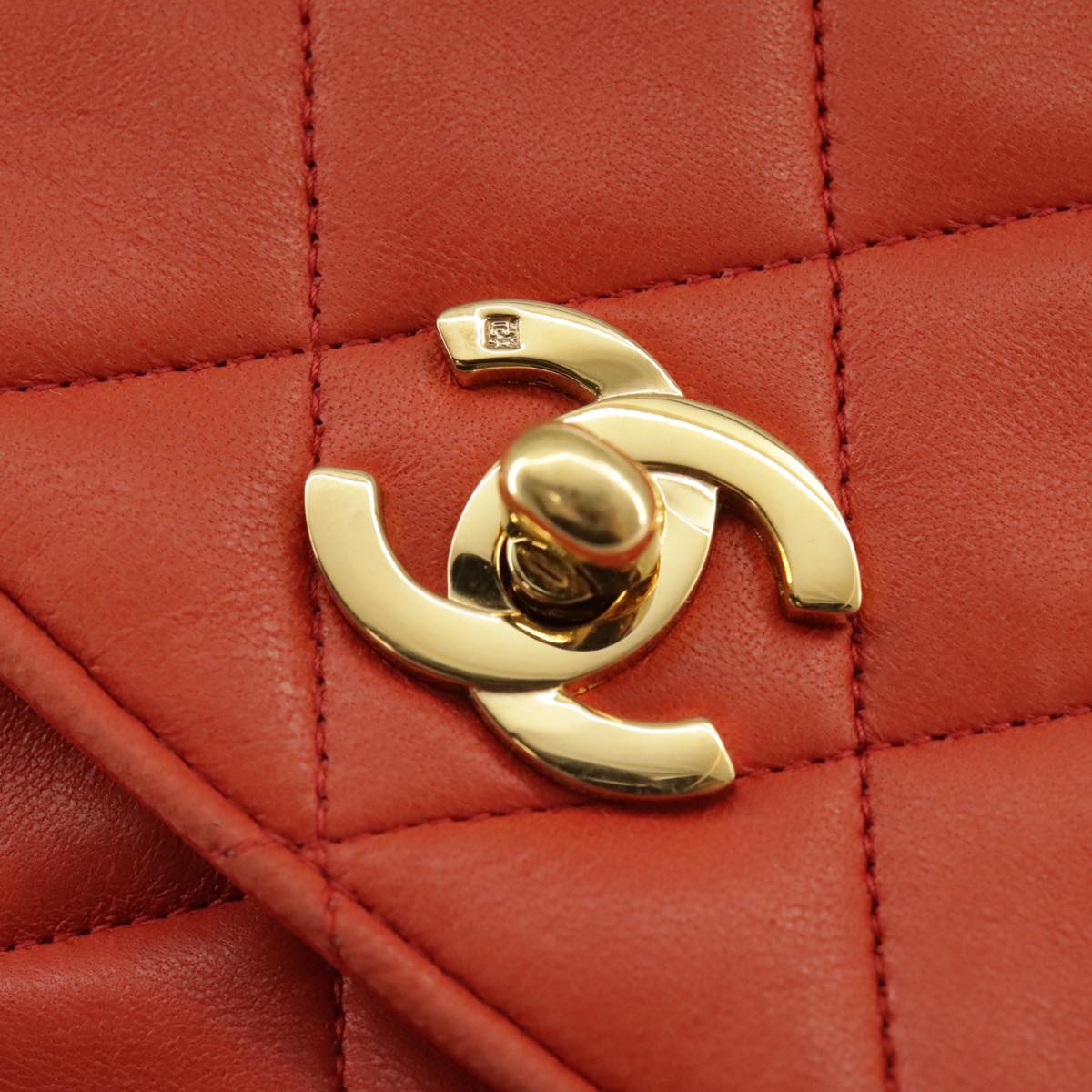 CHANEL Matelasse Chain Shoulder Bag Lamb Skin Orange Gold CC Auth 107881AV