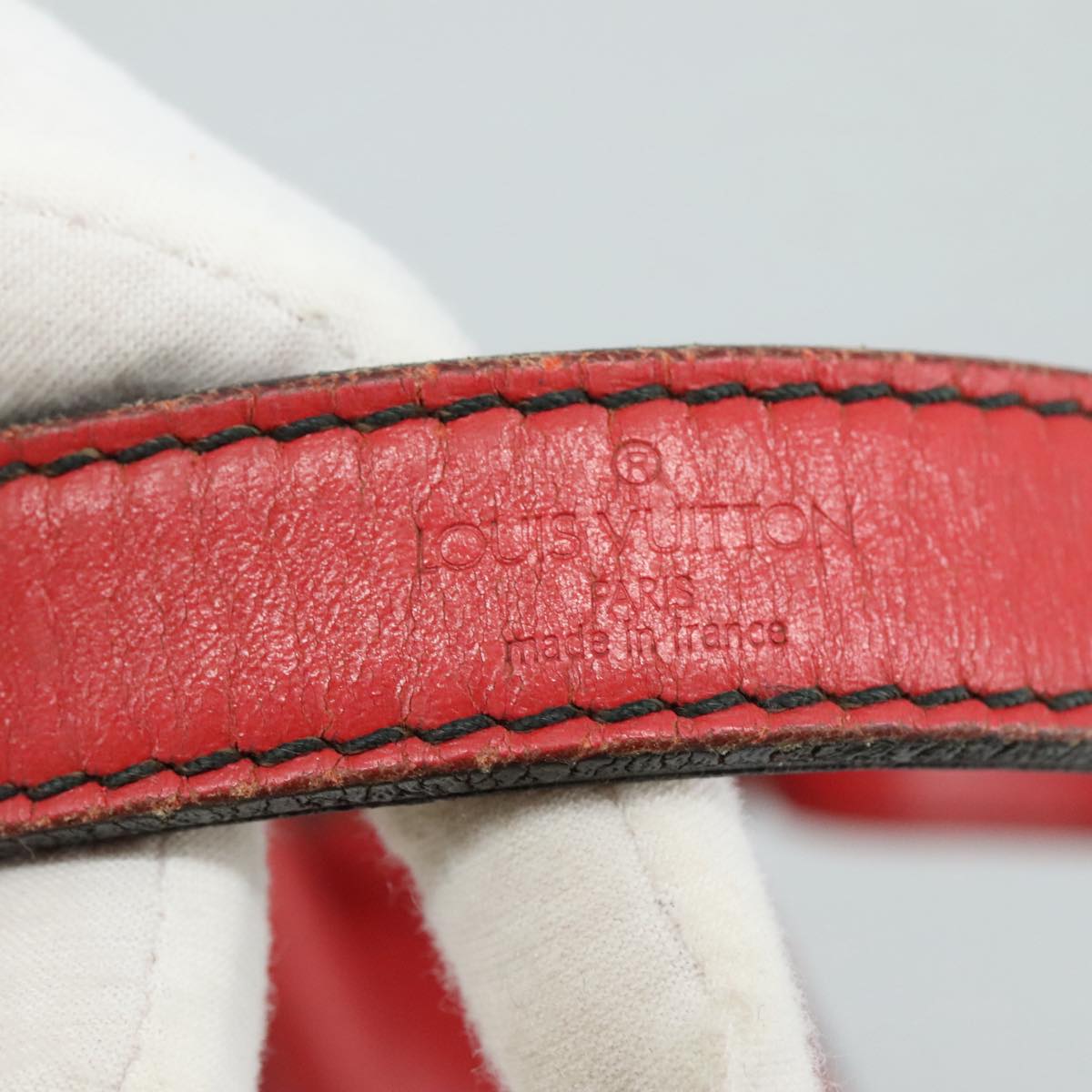 LOUIS VUITTON Epi Petit Noe Shoulder Bag Red M44107 LV Auth 107893