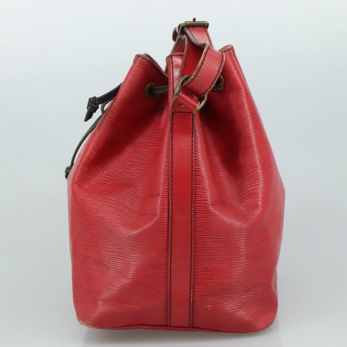 LOUIS VUITTON Epi Petit Noe Shoulder Bag Red M44107 LV Auth 107893