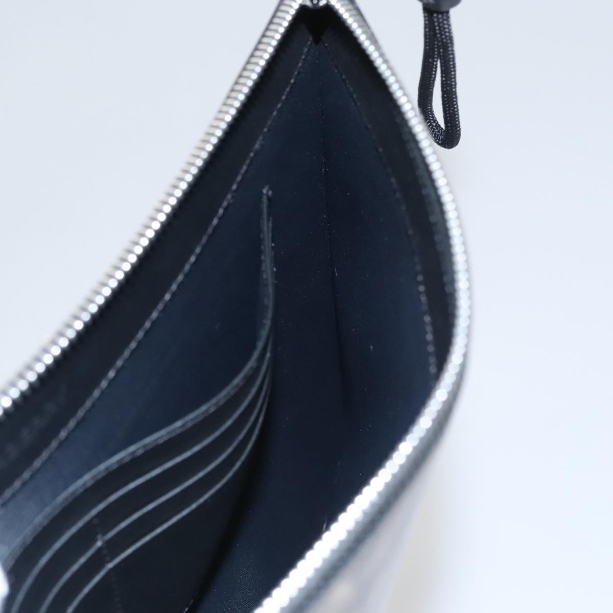 BURBERRY Hologram Clutch Bag Vinyl Beige Silver Auth 108012