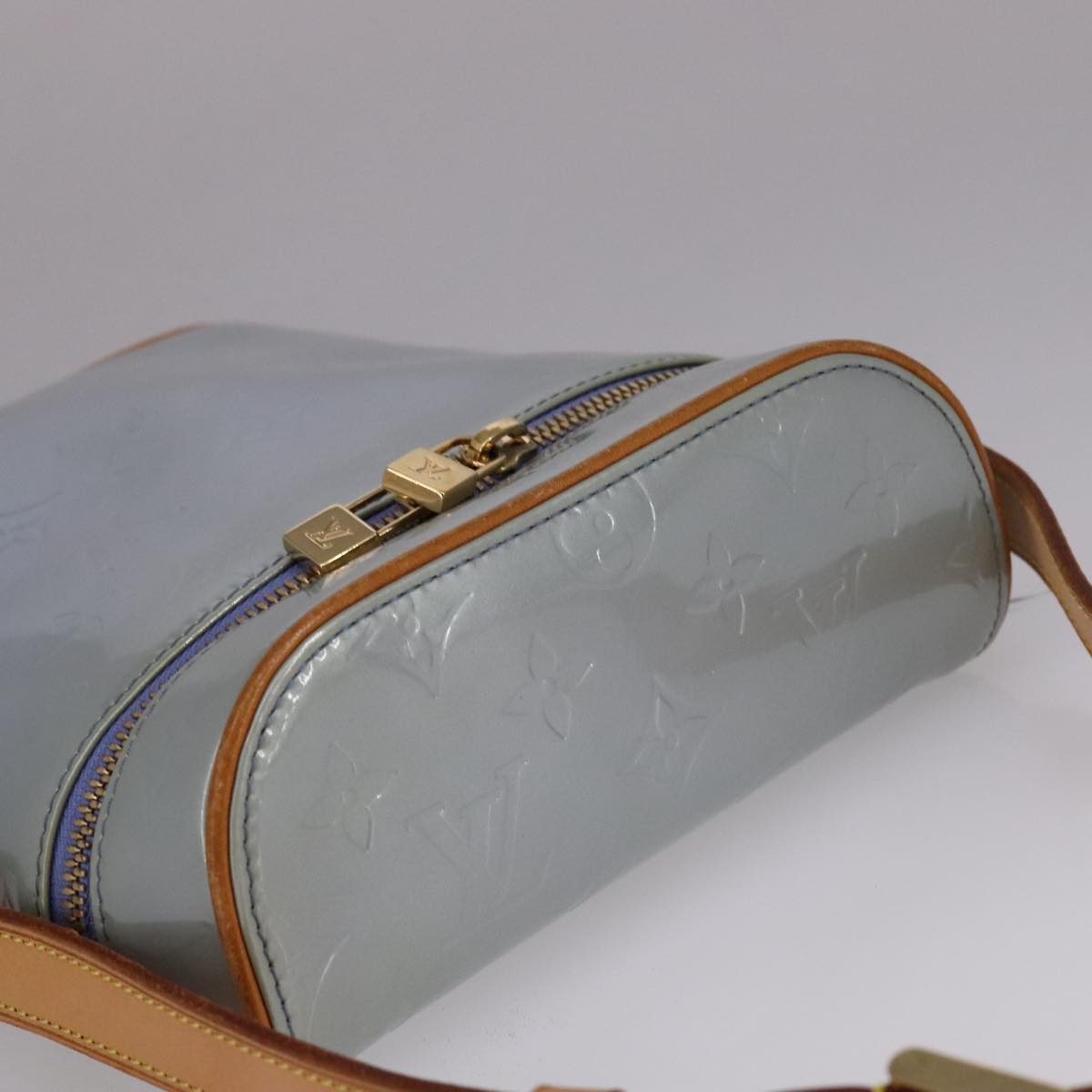 LOUIS VUITTON Monogram Vernis Sullivan Vertical Bag Lavande M91258 Auth 108017V