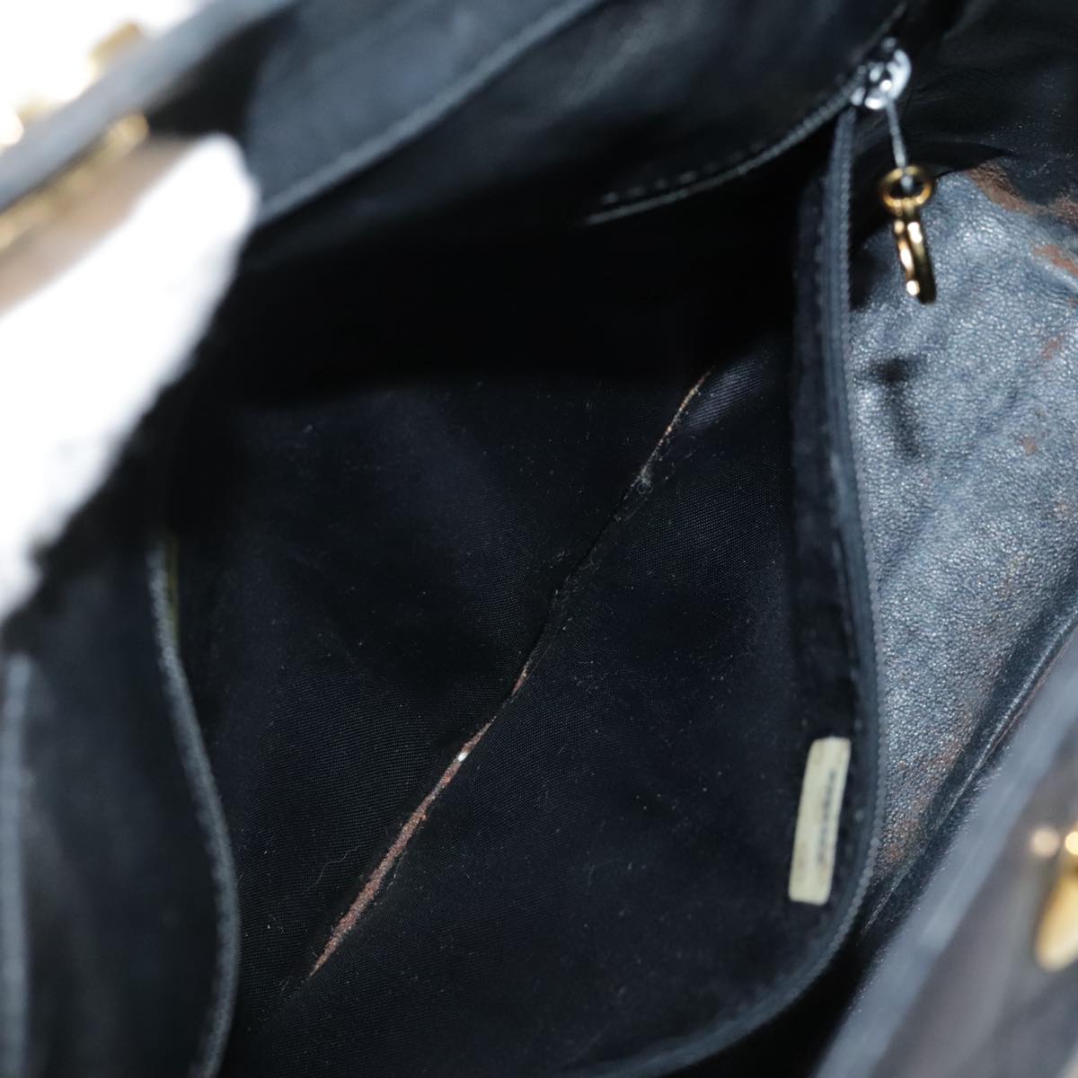 CHANEL Matelasse Shoulder Bag Lamb Skin Black Gold CC Auth 108071