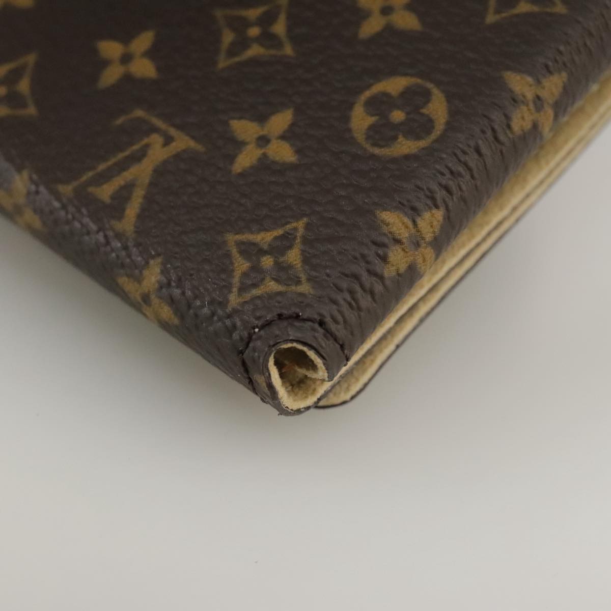 LOUIS VUITTON Monogram Jewelry case Jewelry Box LV Auth 108158