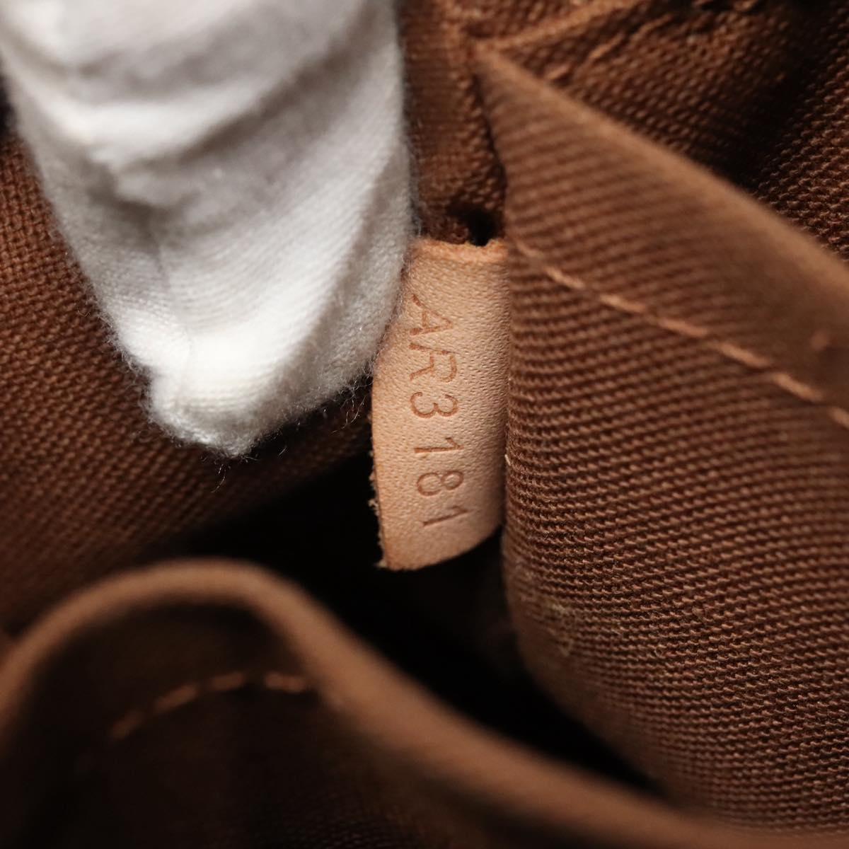 LOUIS VUITTON Monogram Trotteur Beaubourg Shoulder Bag M97037 LV Auth 108297A