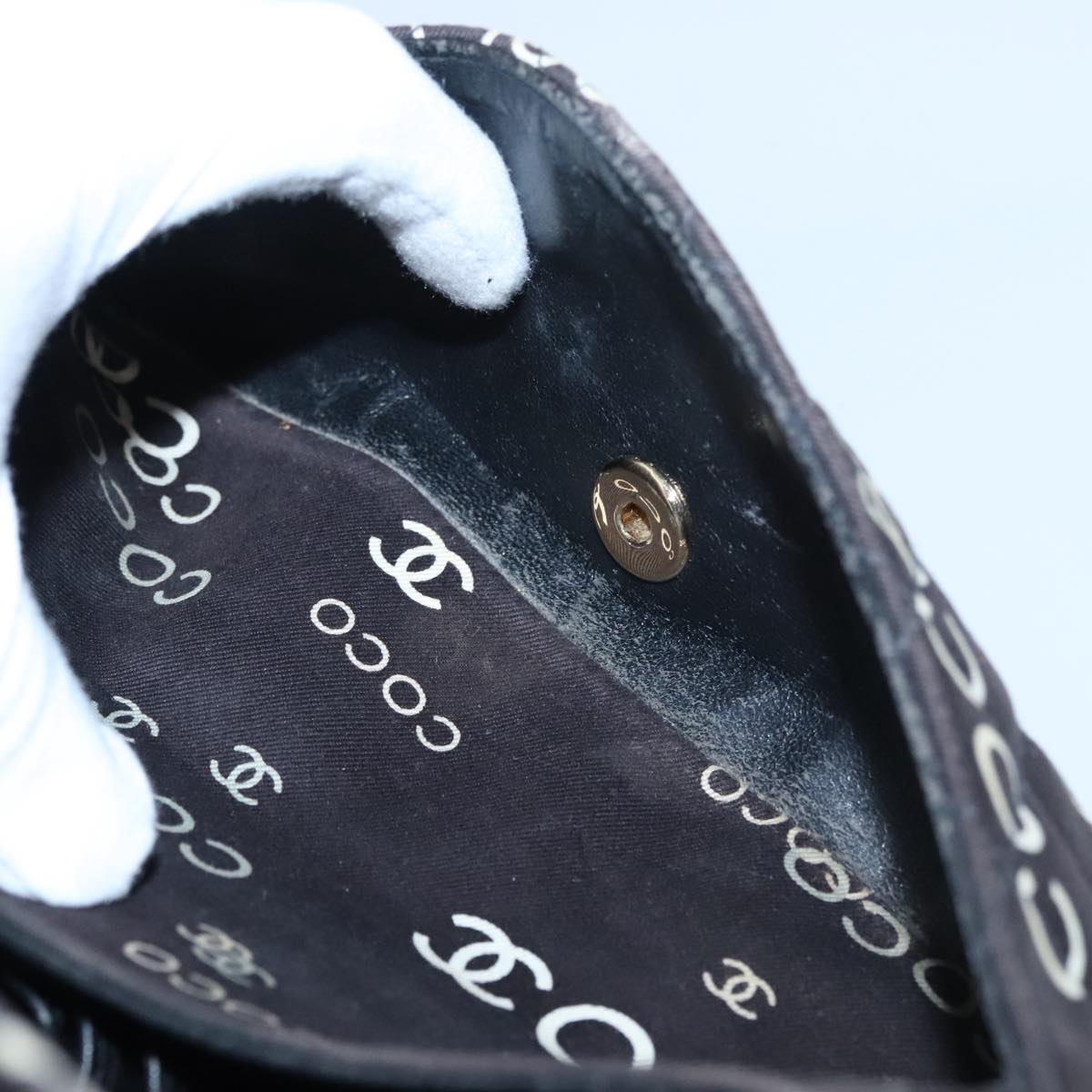 CHANEL Matelasse Chain Shoulder Bag Canvas Black Gold CC Auth 108396