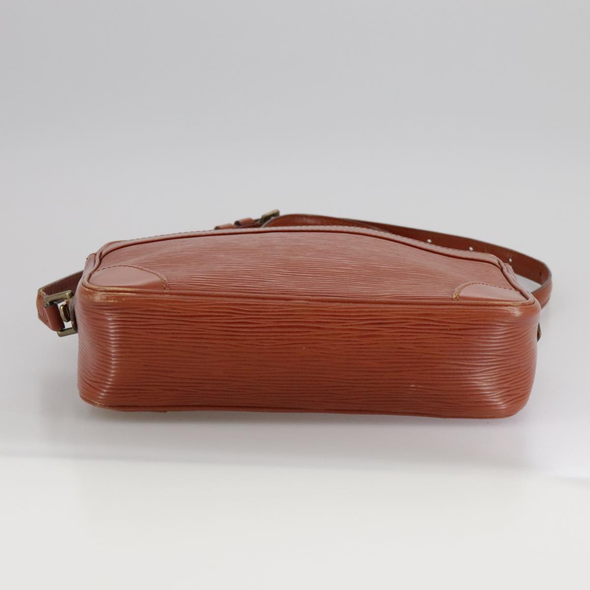LOUIS VUITTON Epi Trocadero 23 Shoulder Bag Brown M52313 LV Auth 108419