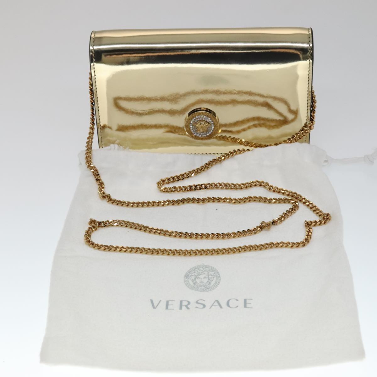 VERSACE Chain Shoulder Bag Patent leather Gold Auth 108487V