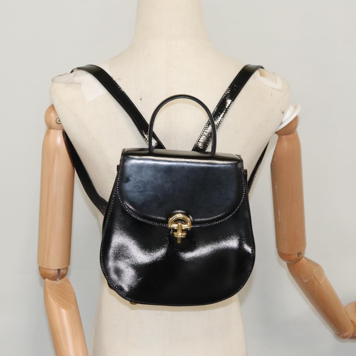 CELINE Backpack Patent leather Black Auth 108565