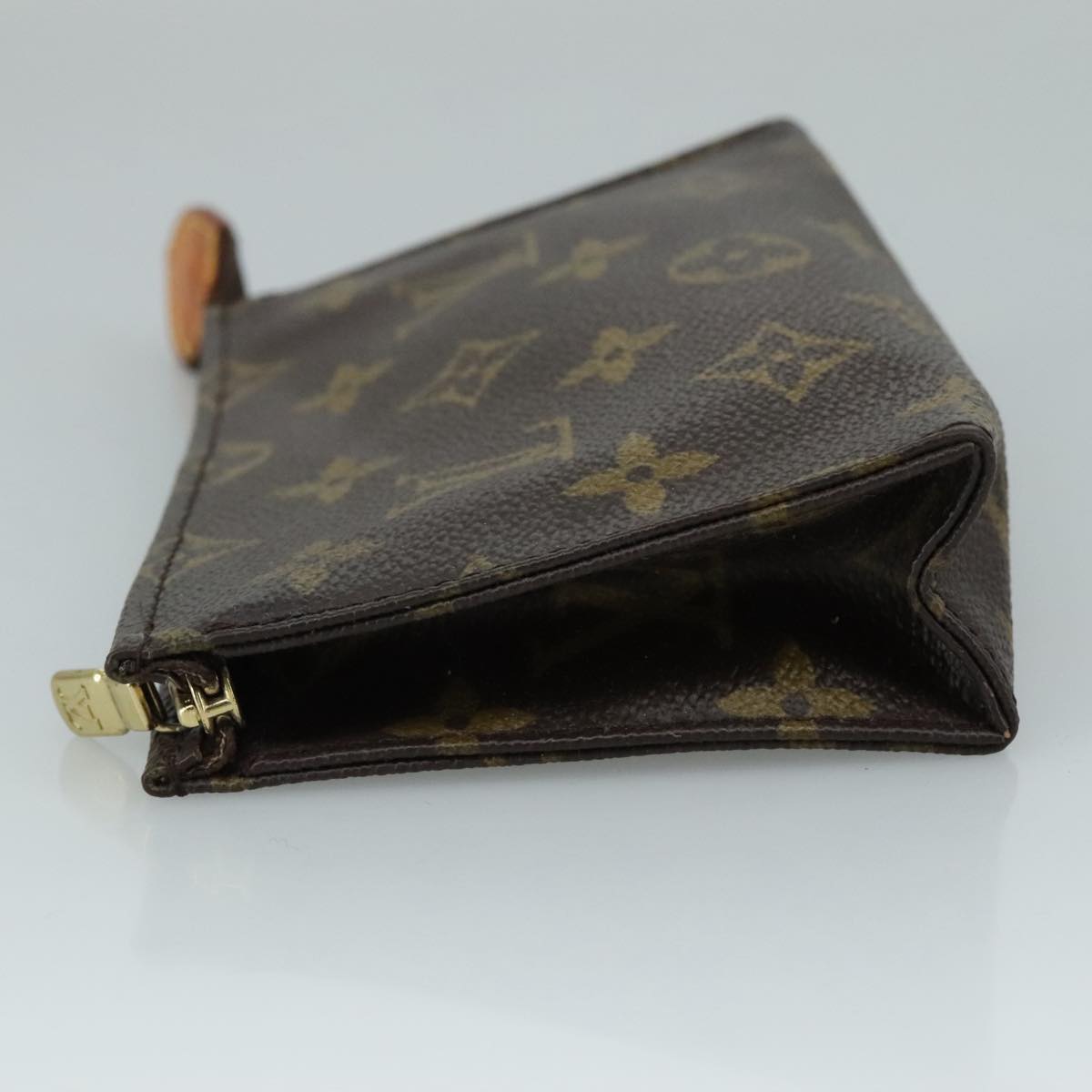 LOUIS VUITTON Monogram Poche Toilette 15 Pouch M47546 LV Auth 108574