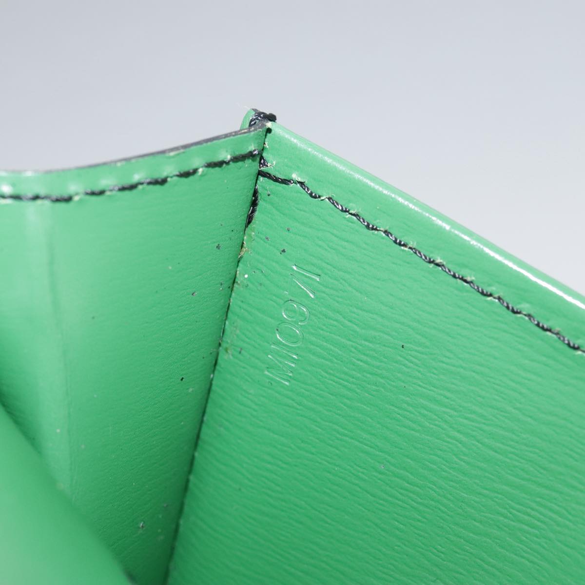 LOUIS VUITTON Epi Document case Clutch Bag Green LV Auth 108636