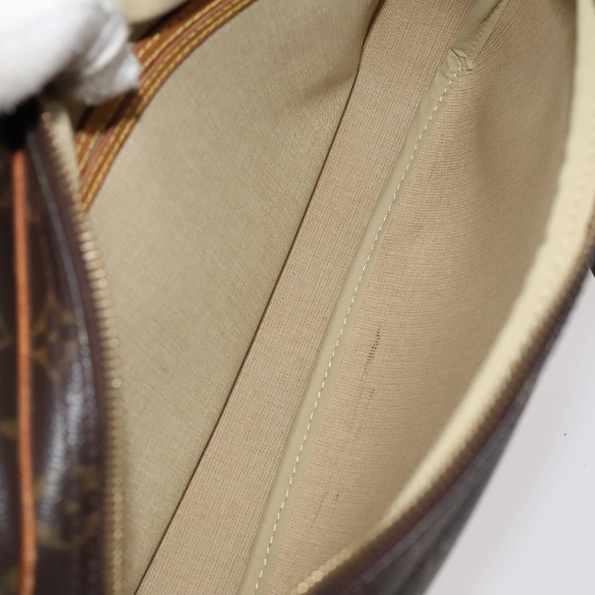 LOUIS VUITTON Monogram Reporter PM Shoulder Bag M45254 LV Auth 108637