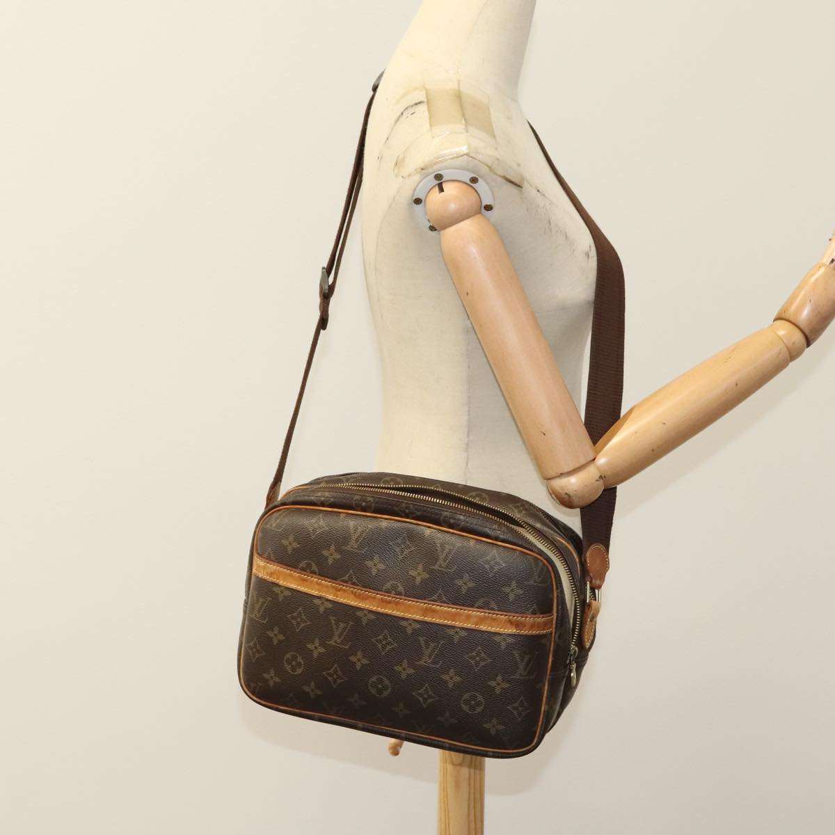 LOUIS VUITTON Monogram Reporter PM Shoulder Bag M45254 LV Auth 108637