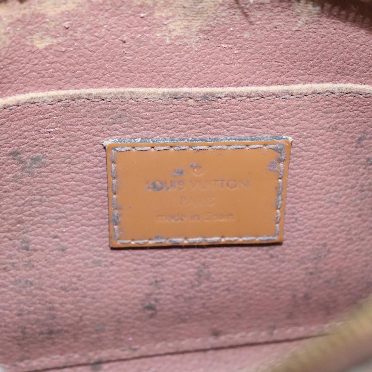 LOUIS VUITTON Monogram Vernis Pochette Pouch Rose Velours M90008 LV Auth 108720