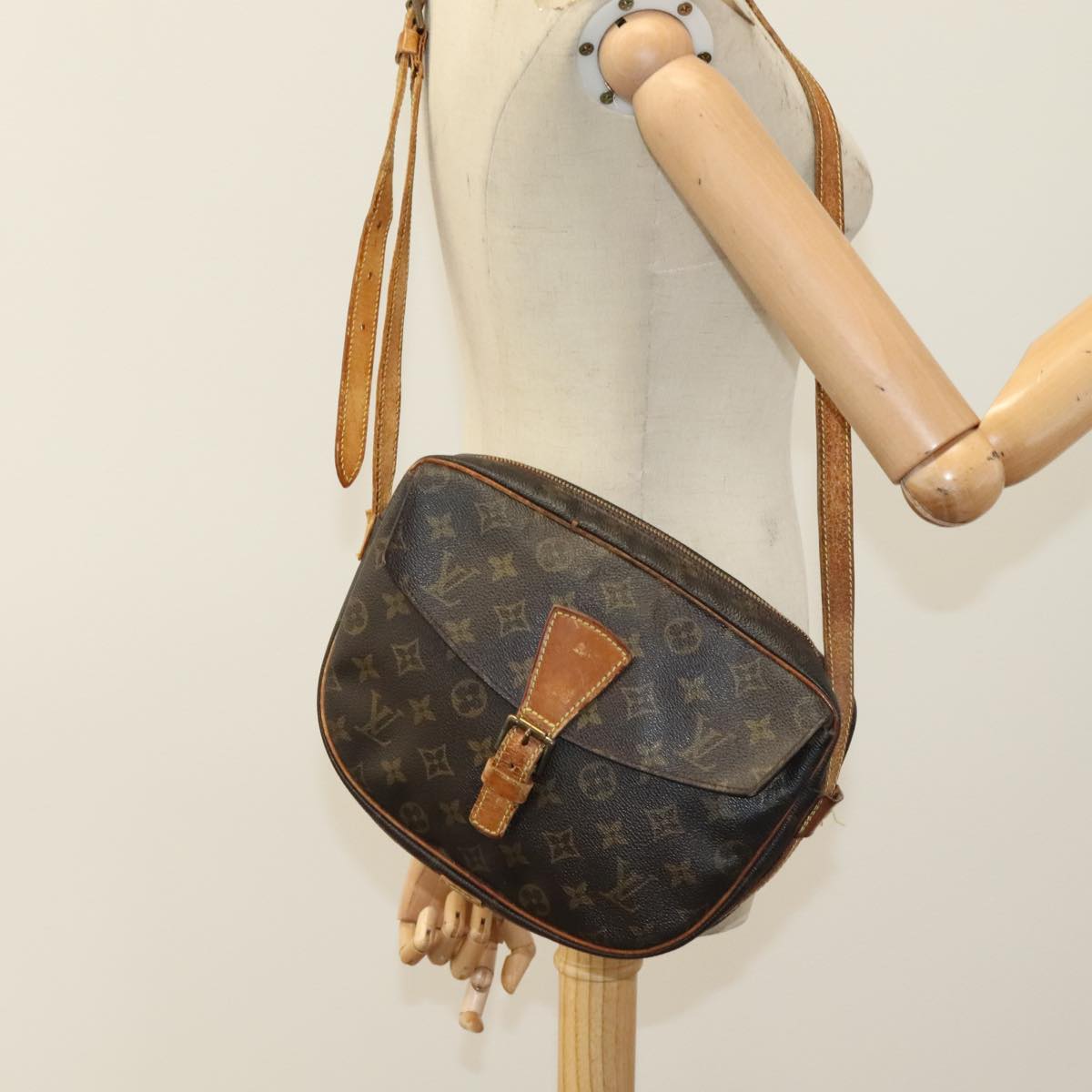 LOUIS VUITTON Monogram Jeune Fille MM Shoulder Bag M51226 LV Auth 108850