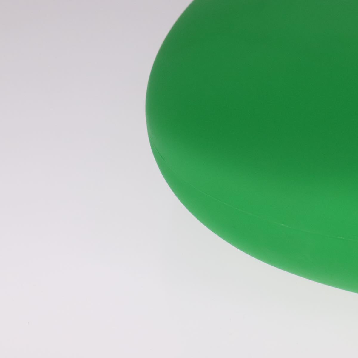 BOTTEGA VENETA Triangle Punch Shoulder Bag Rubber Green Auth 108918V