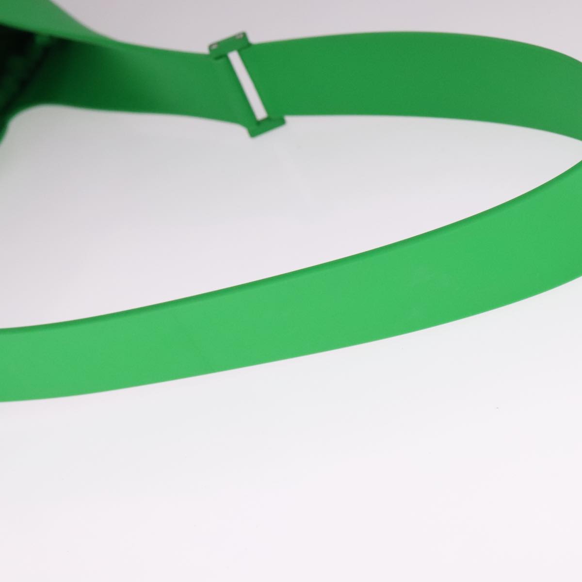 BOTTEGA VENETA Triangle Punch Shoulder Bag Rubber Green Auth 108918V