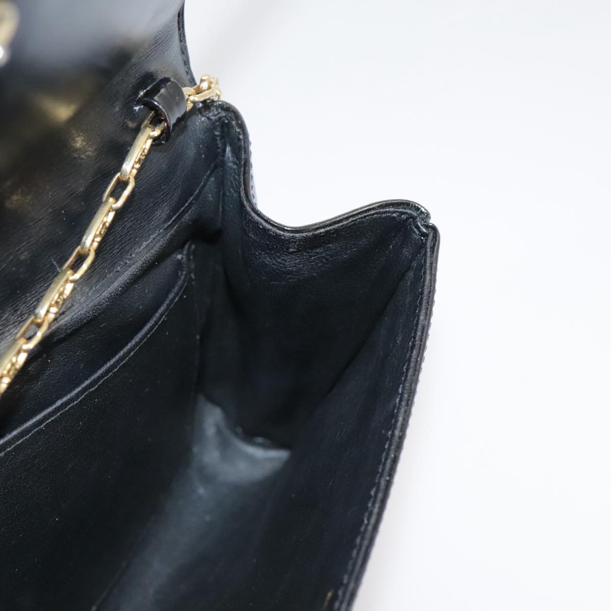 CELINE Chain Shoulder Bag Patent leather Black Auth 108958