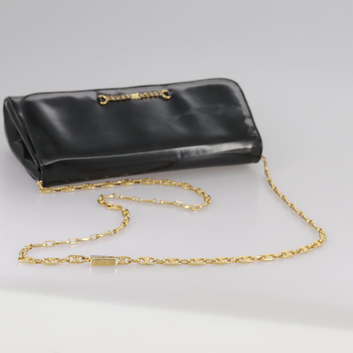 CELINE Chain Shoulder Bag Patent leather Black Auth 108958