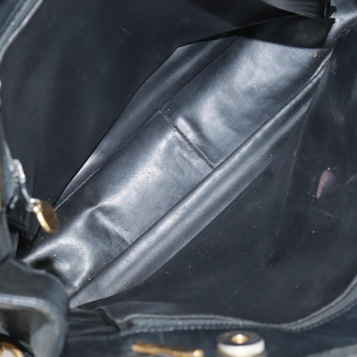 CHANEL Matelasse Chain Shoulder Bag Leather Gold Black CC Auth 108965