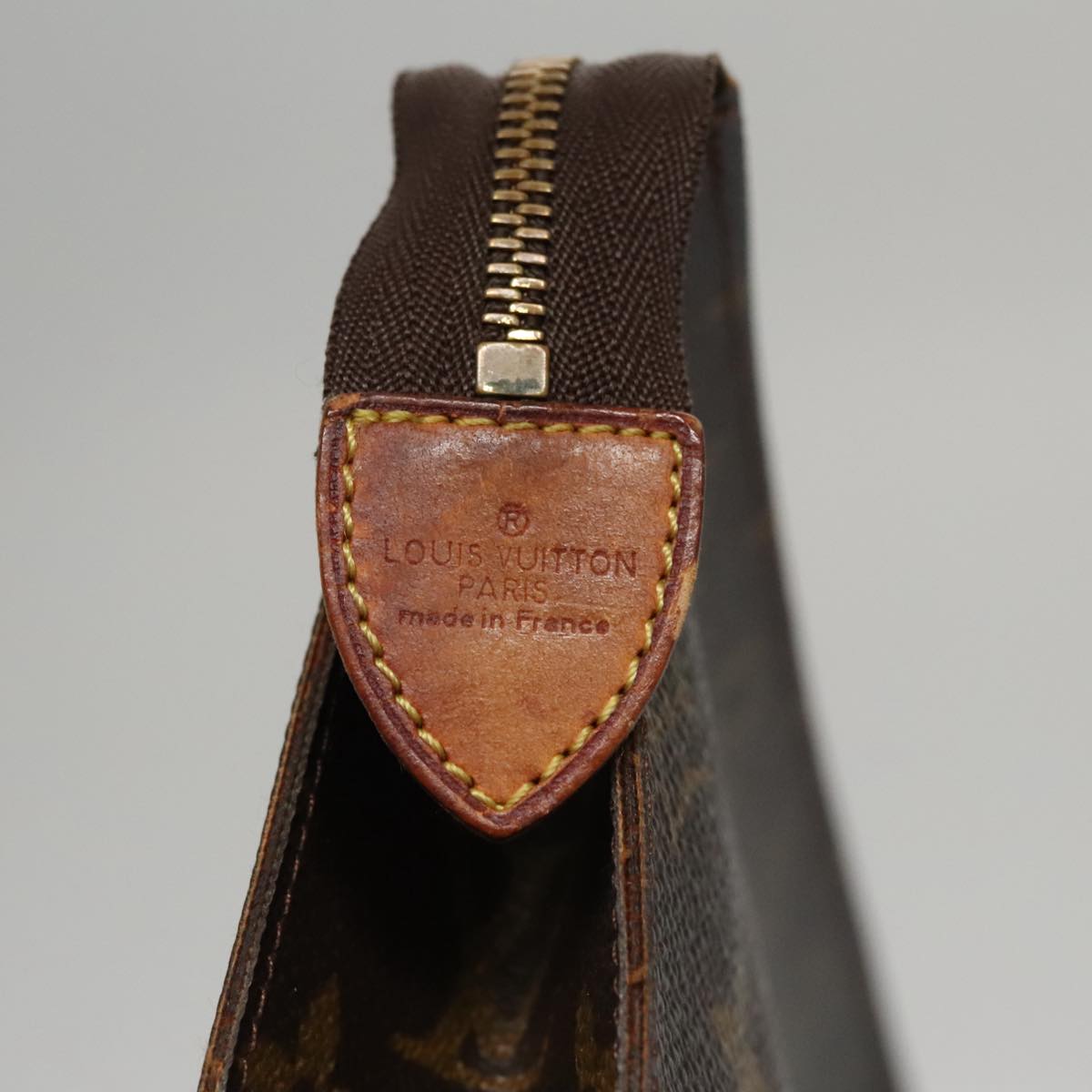 LOUIS VUITTON Monogram Poche Toilette 26 Pouch M47542 LV Auth 109014