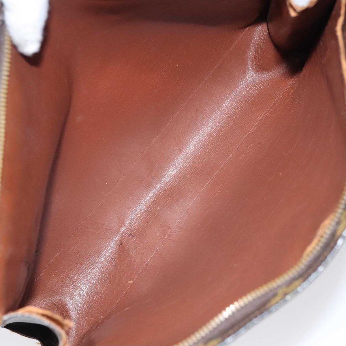 LOUIS VUITTON Monogram Poche Toilette 26 Pouch M47542 LV Auth 109014