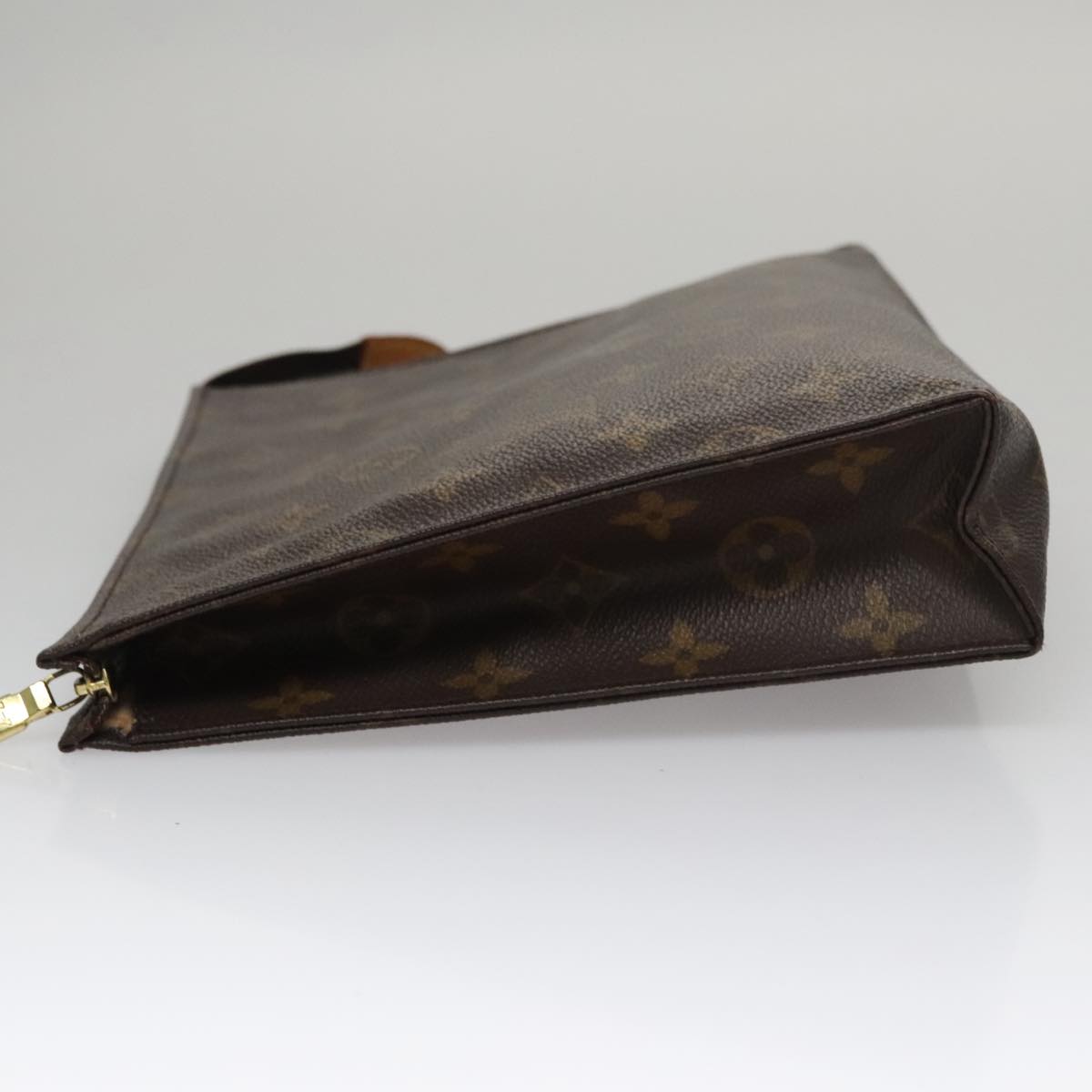 LOUIS VUITTON Monogram Poche Toilette 26 Pouch M47542 LV Auth 109015