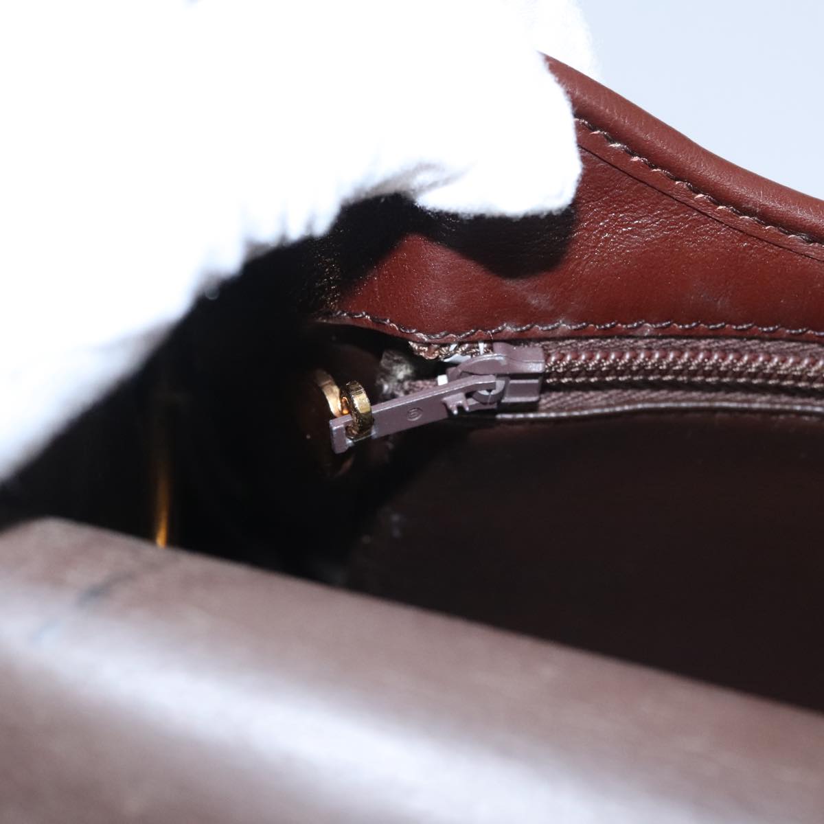 Christian Dior Shoulder Bag Leather Bordeaux Gold Auth 109198