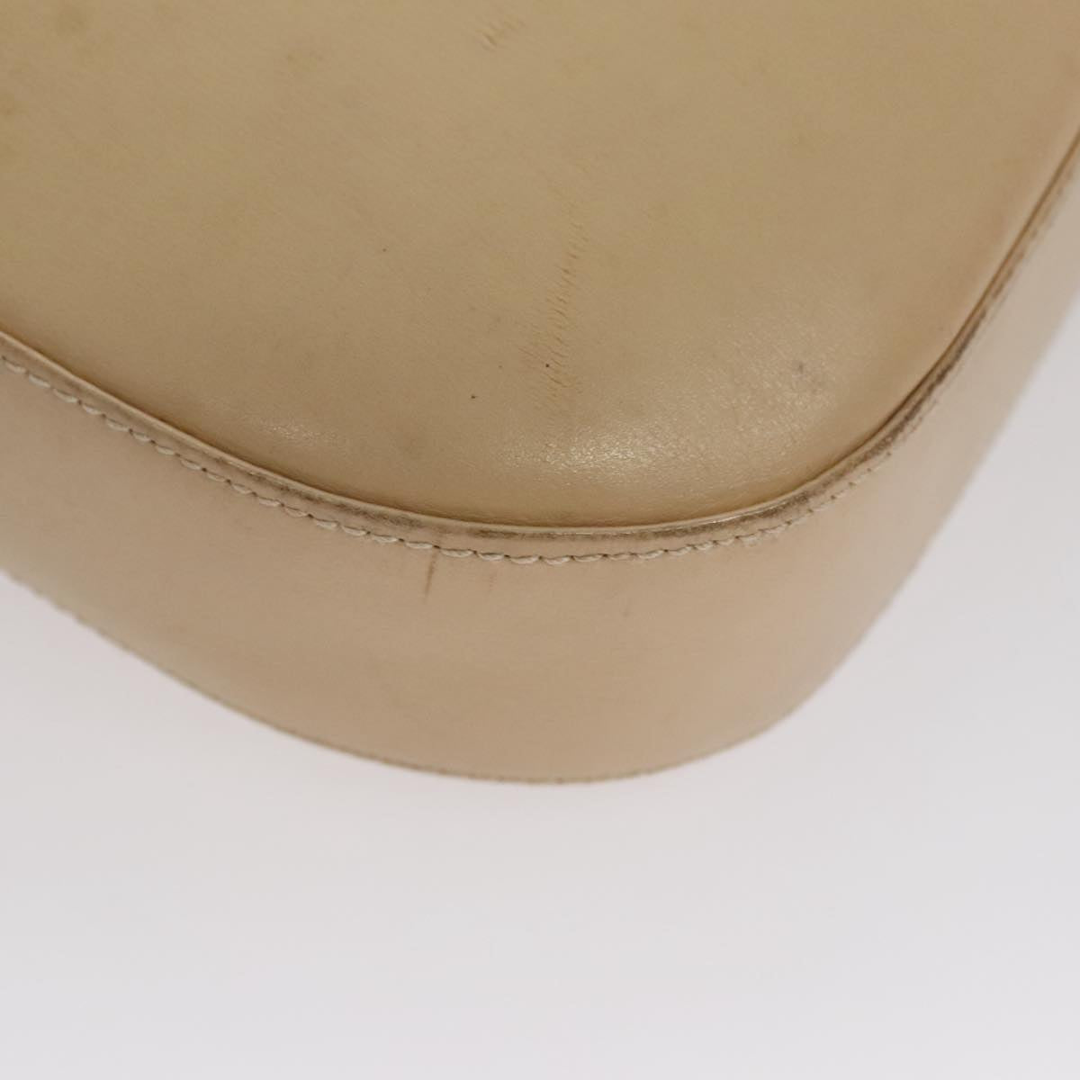 Salvatore Ferragamo Gancini Shoulder Bag Leather Beige Gold Auth 109481