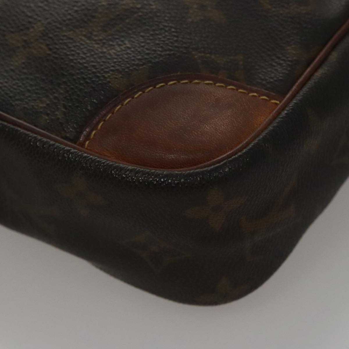 LOUIS VUITTON Monogram Compiegne 28 Clutch Bag M51845 LV Auth 109487