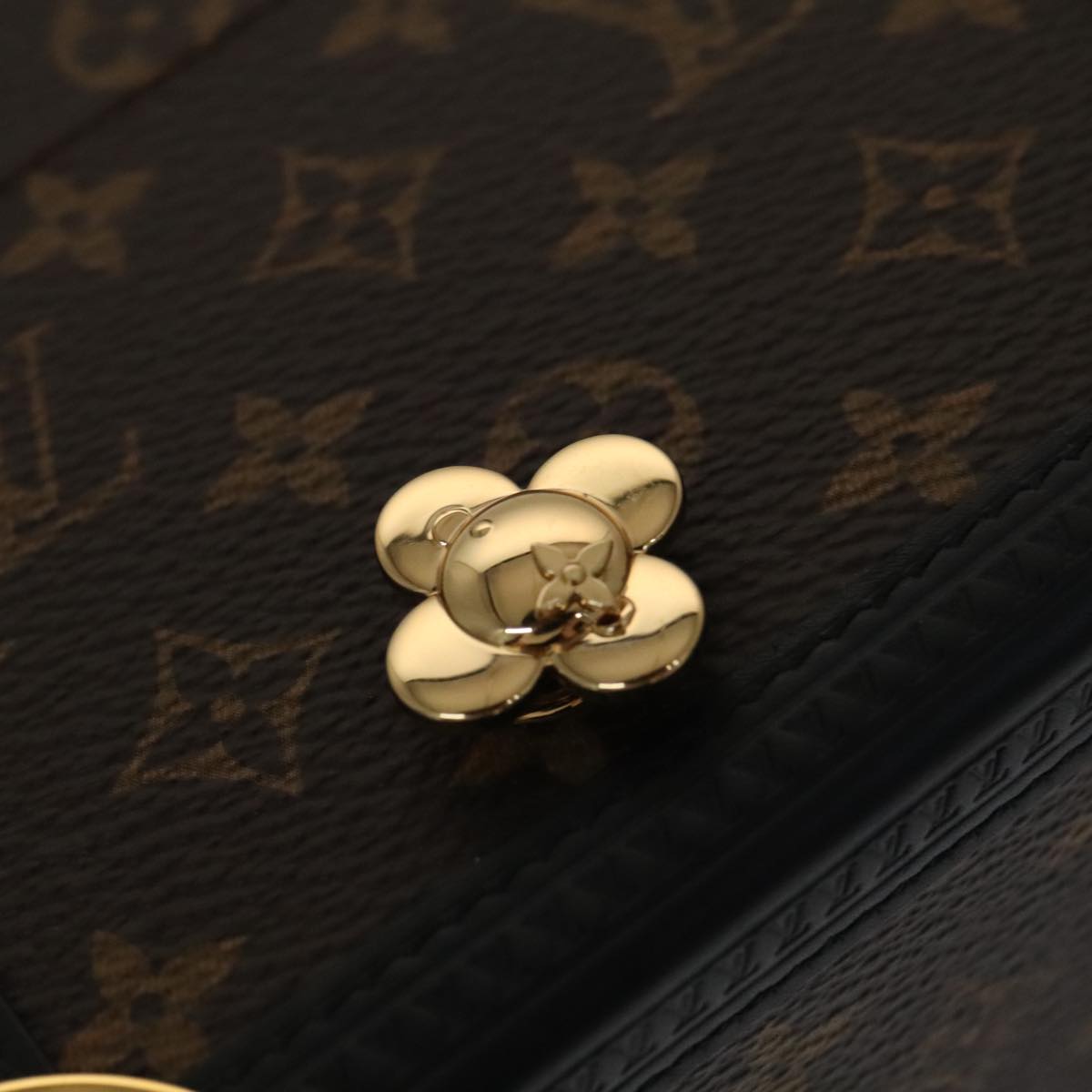 LOUIS VUITTON Monogram Boite Amsik Music box GI0267 LV Auth 109689SM