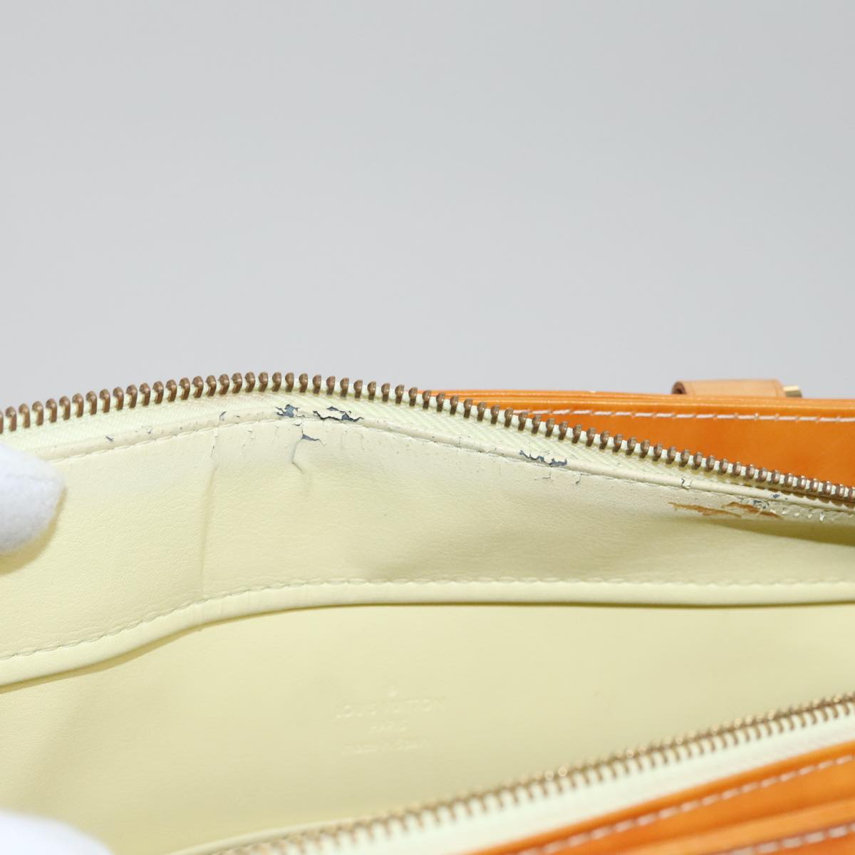LOUIS VUITTON Monogram Vernis Columbus Tote Bag Lime Yellow M91047 Auth 109757
