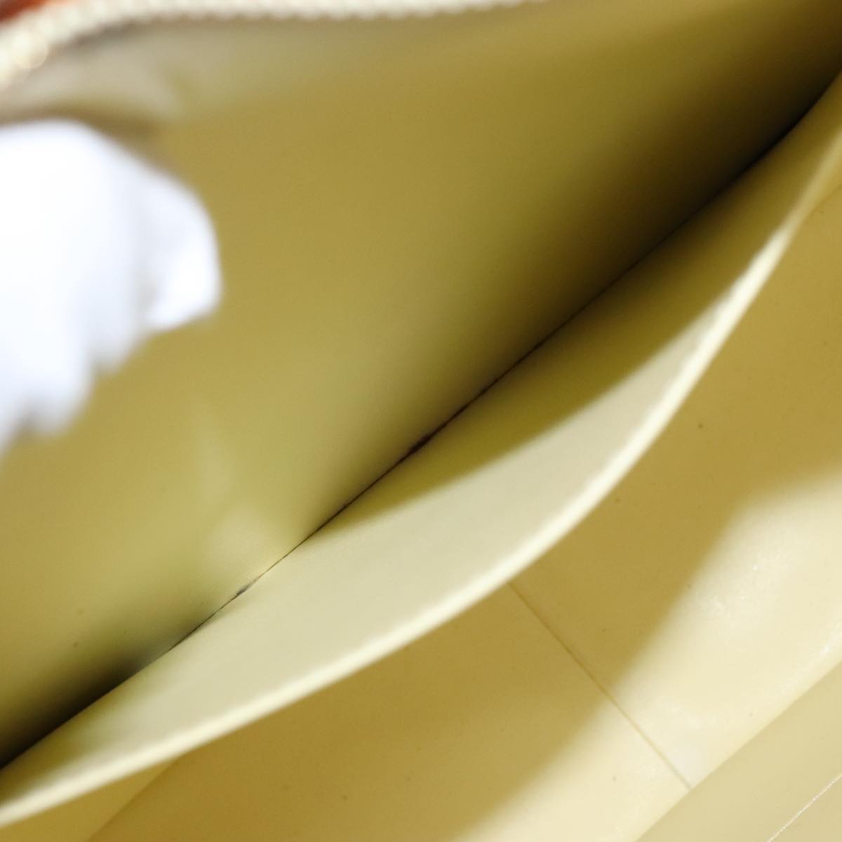 LOUIS VUITTON Monogram Vernis Columbus Tote Bag Lime Yellow M91047 Auth 109757
