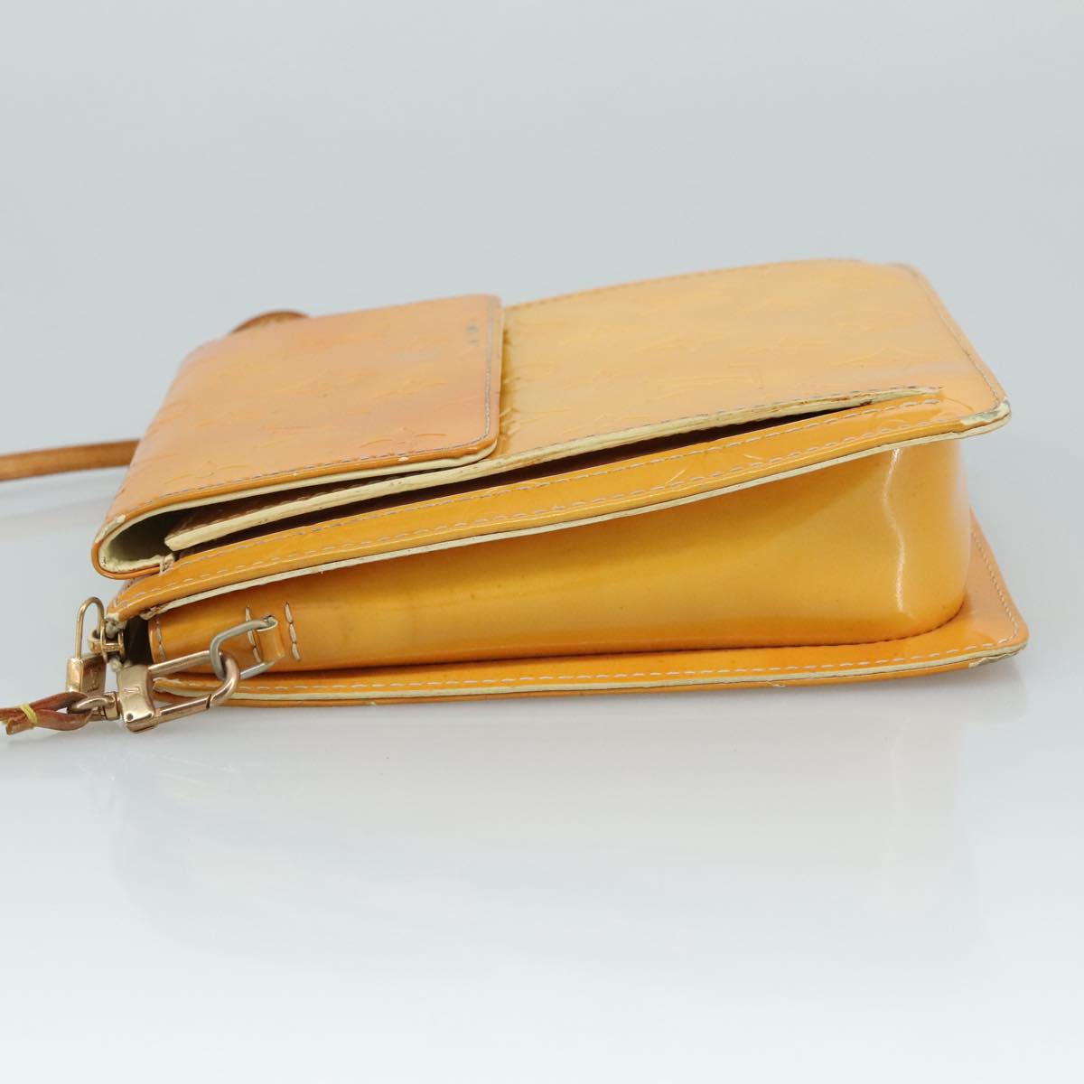 LOUIS VUITTON Monogram Vernis Motto Pouch Lime Yellow M91059 LV Auth 109764
