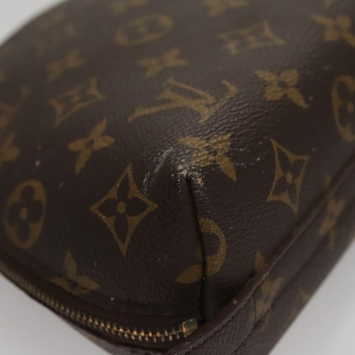 LOUIS VUITTON Monogram Trousse Demi Ronde Cosmetic Pouch M47520 LV Auth 109998